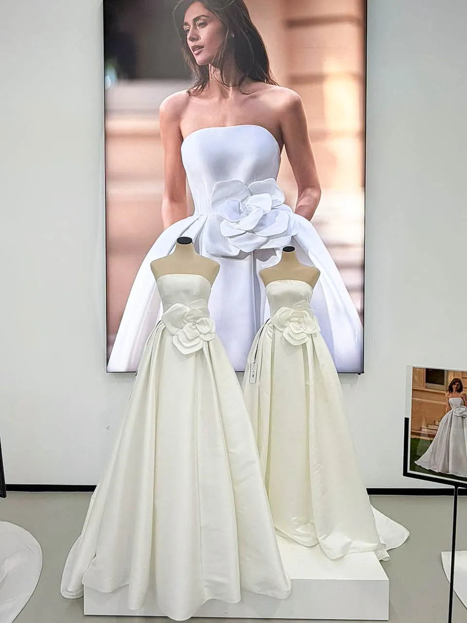 Vestido de noiva exclusivo LAVIIG  acervo atual